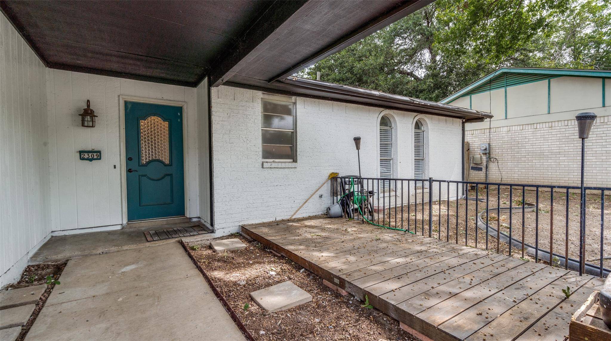 Arlington, TX 76015,2309 Vassar Court