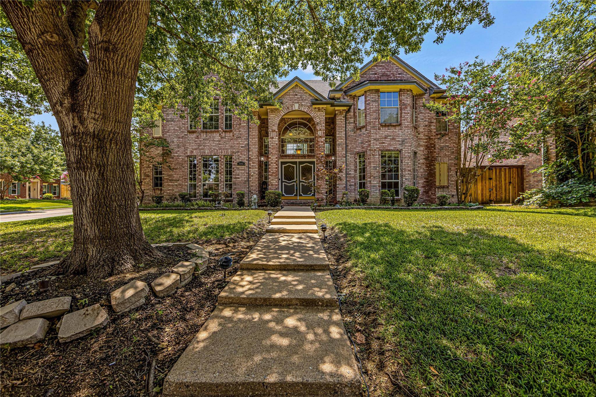 Plano, TX 75025,7440 Breckenridge Drive