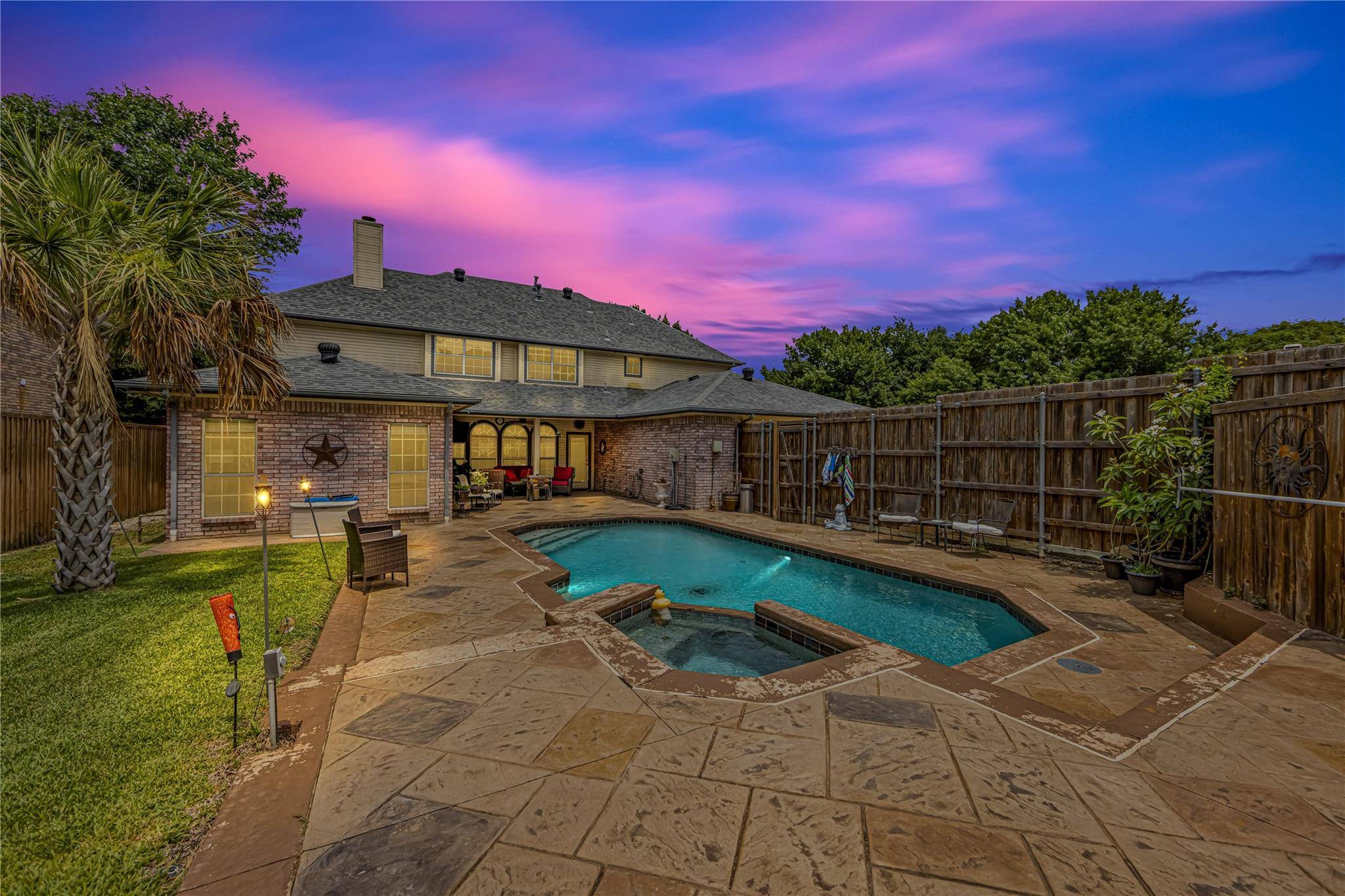 Plano, TX 75025,7440 Breckenridge Drive