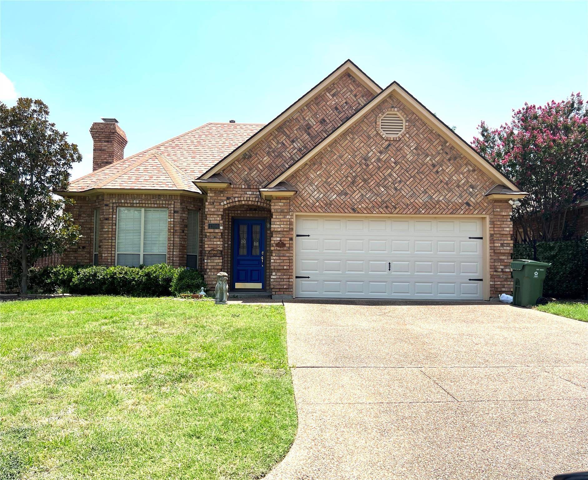 Arlington, TX 76011,1306 Oriental Avenue