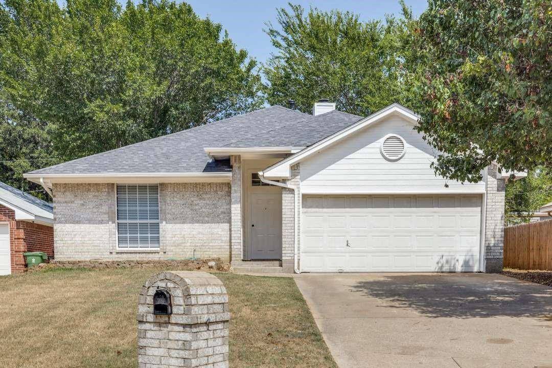 Arlington, TX 76017,5811 Sterling Green Trail