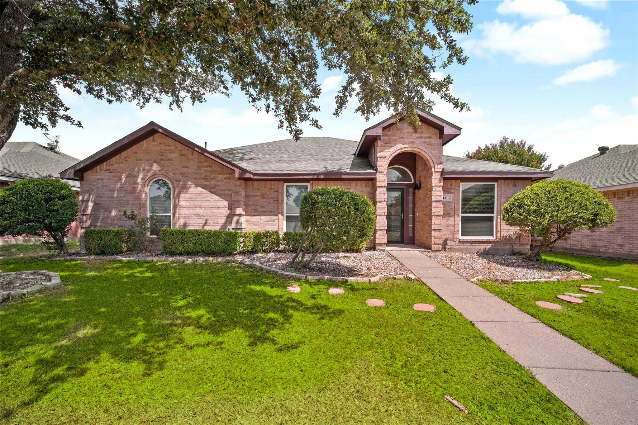 Cedar Hill, TX 75104,431 Overland Trail