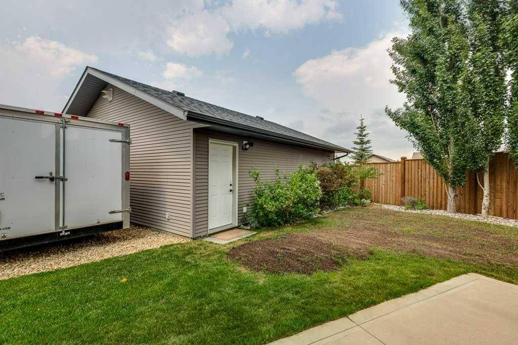 Blackfalds, AB T4M 0B2,163 Morris CT