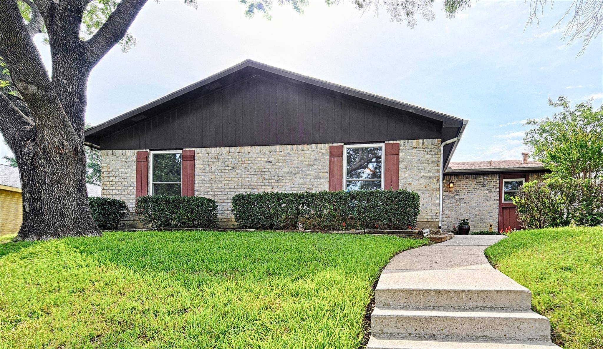 Carrollton, TX 75007,2908 Arcadia Lane