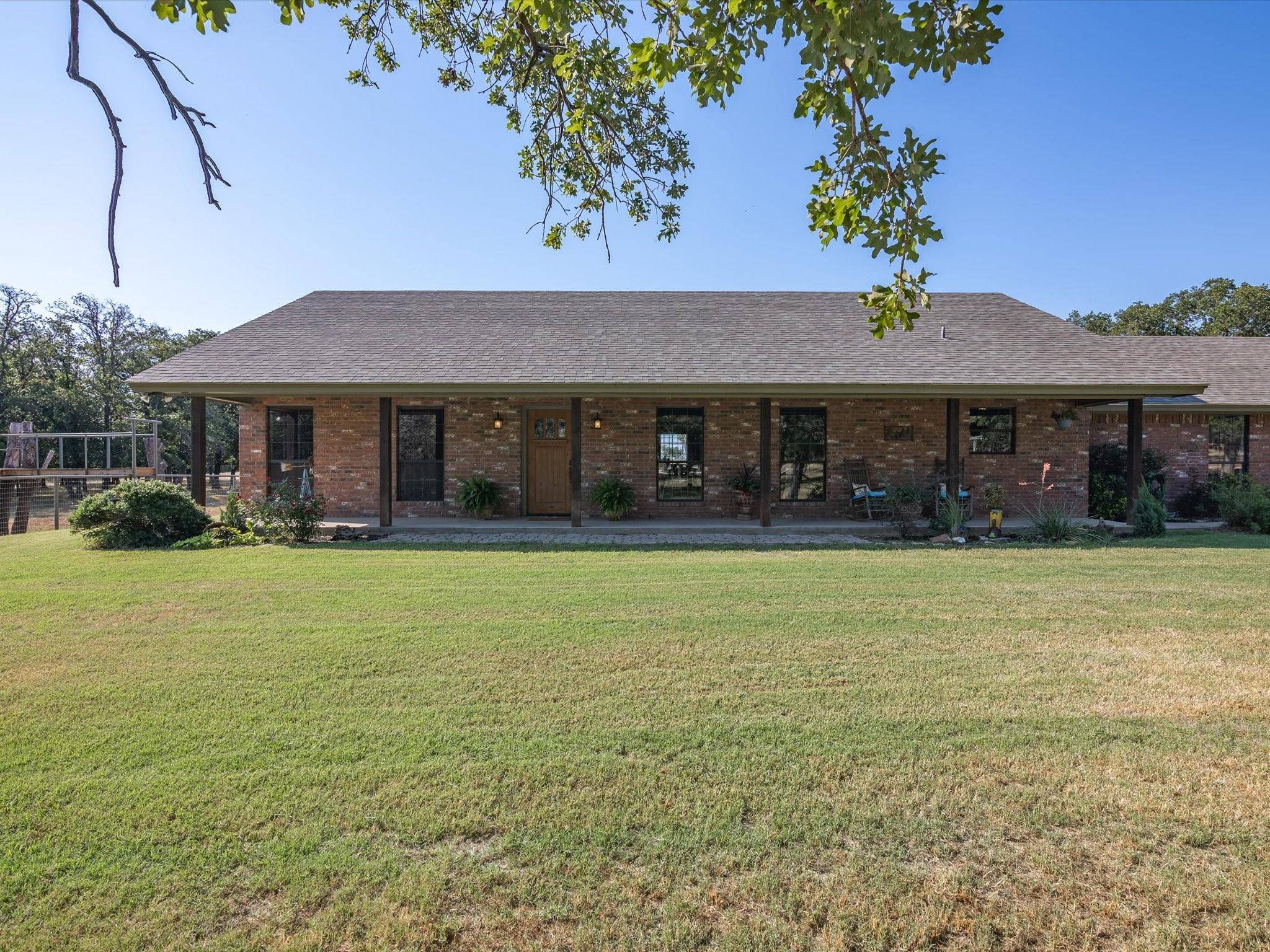 Stephenville, TX 76401,570 Private Road 711