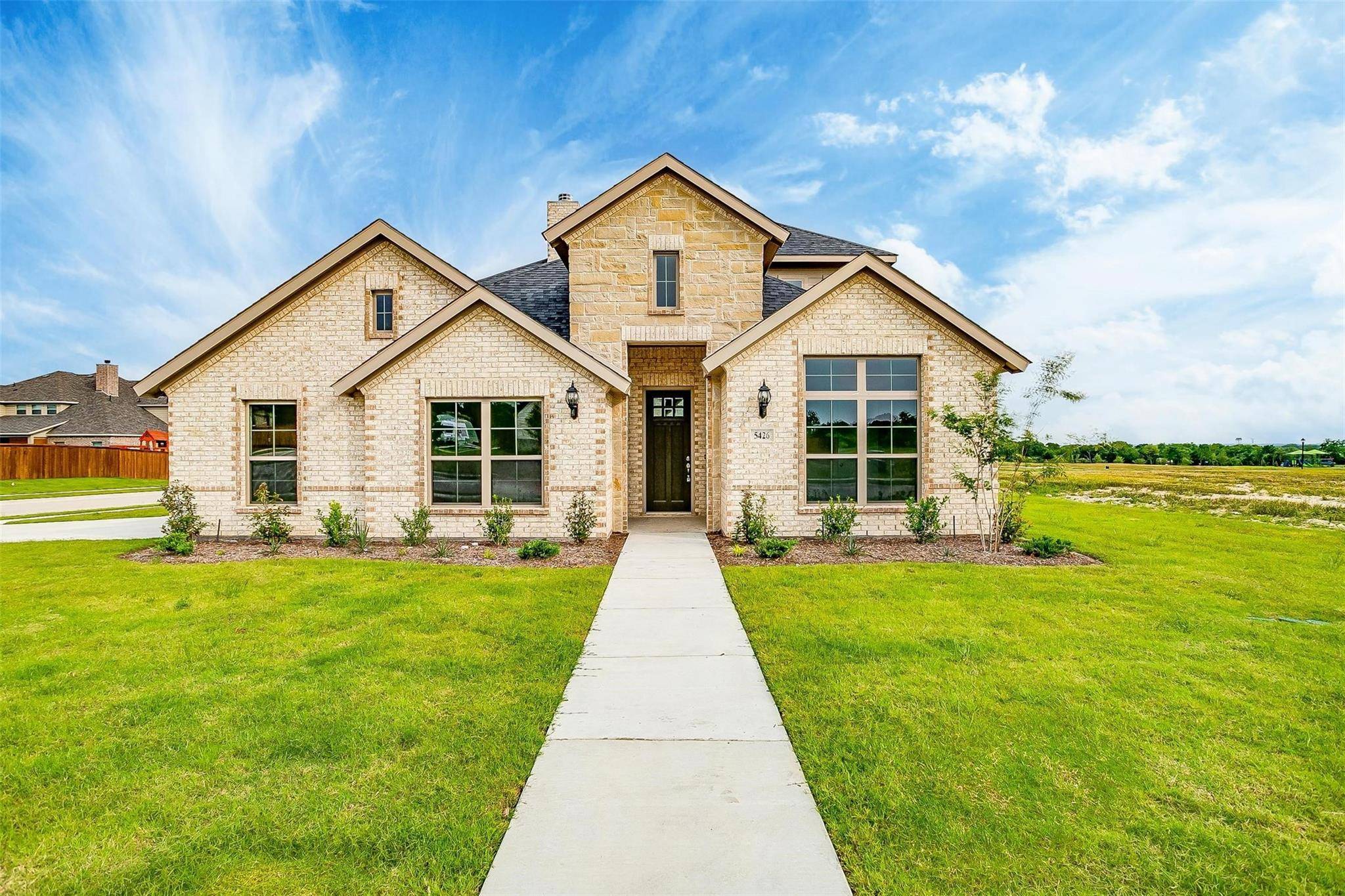 Midlothian, TX 76065,5426 rutherford Drive