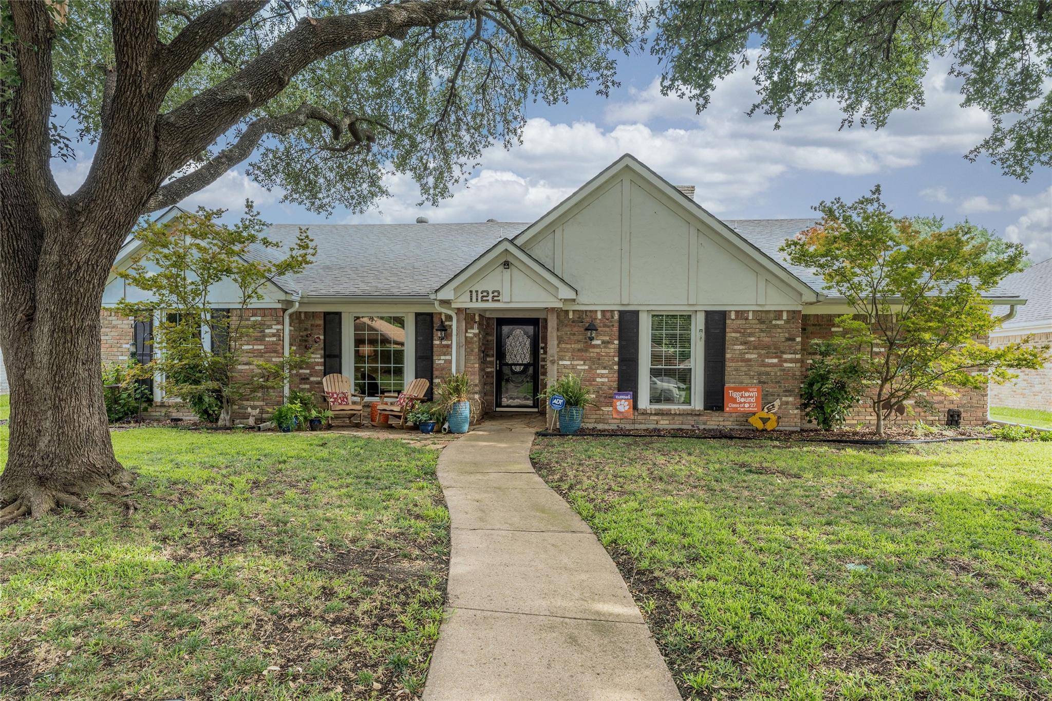 Richardson, TX 75080,1122 Chesterton Drive