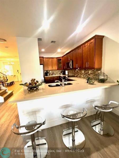 Doral, FL 33178,5975 NW 104th Path