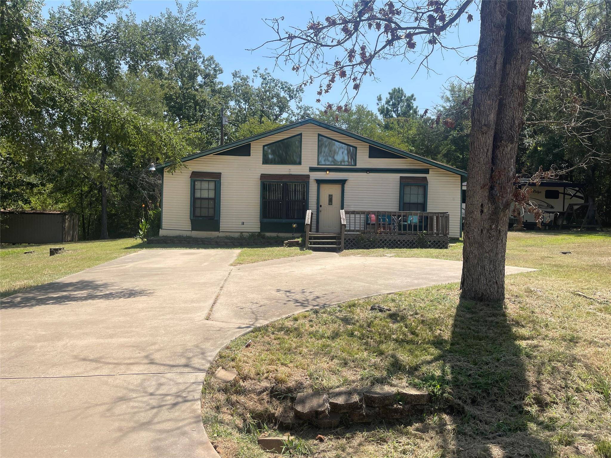 Tyler, TX 75709,10027 E Lakeshore Drive