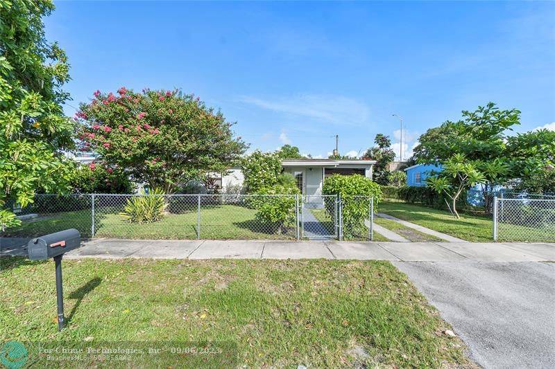 Fort Lauderdale, FL 33311,1858 SE Lauderdale Manor Dr