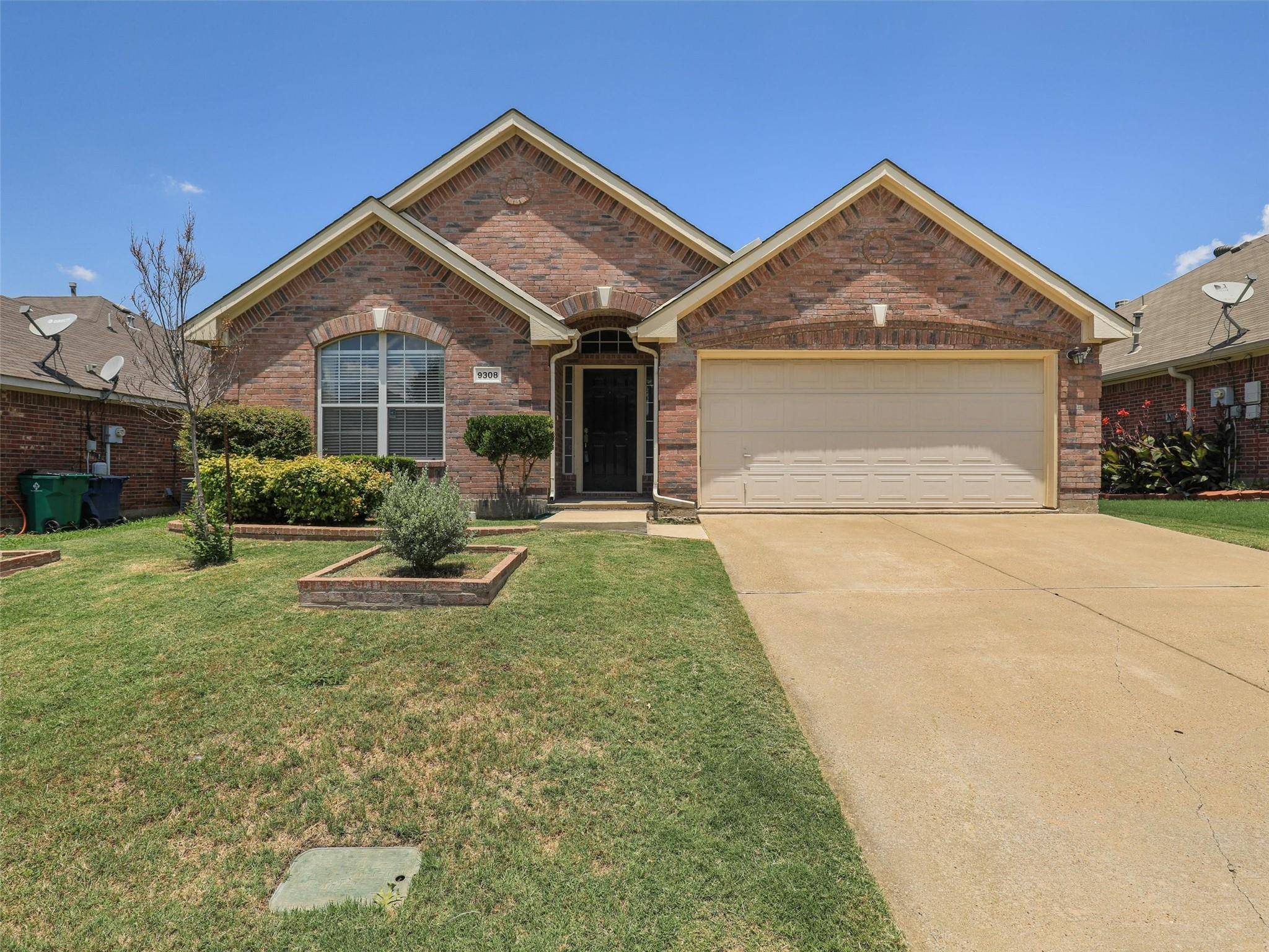 Mckinney, TX 75071,9308 Bedford Lane