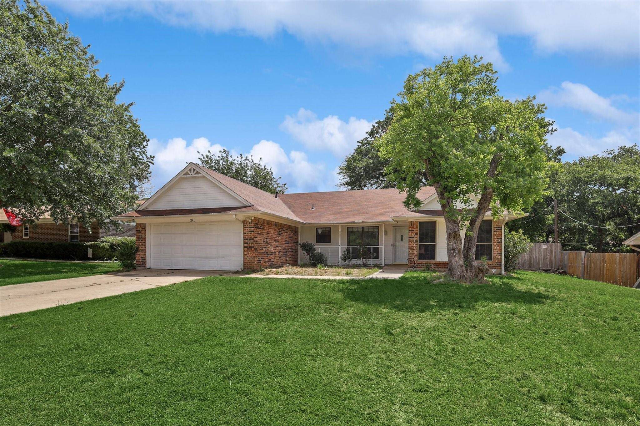 Azle, TX 76020,241 Lilac Lane