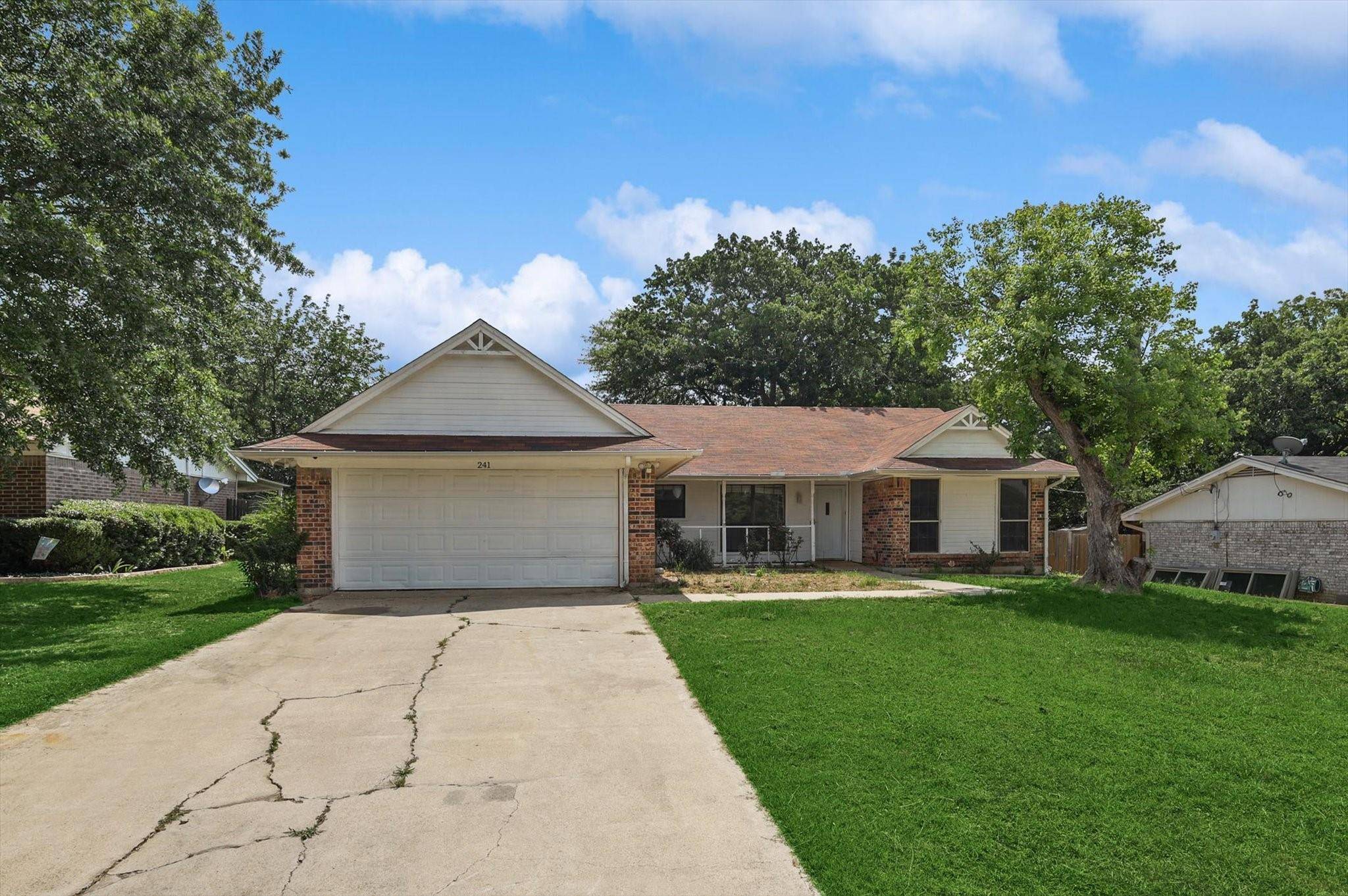 Azle, TX 76020,241 Lilac Lane