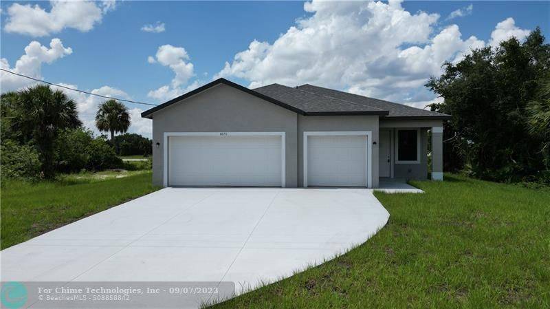 Other City - In The State Of Florida, FL 33935,8051 Sherwood Cir