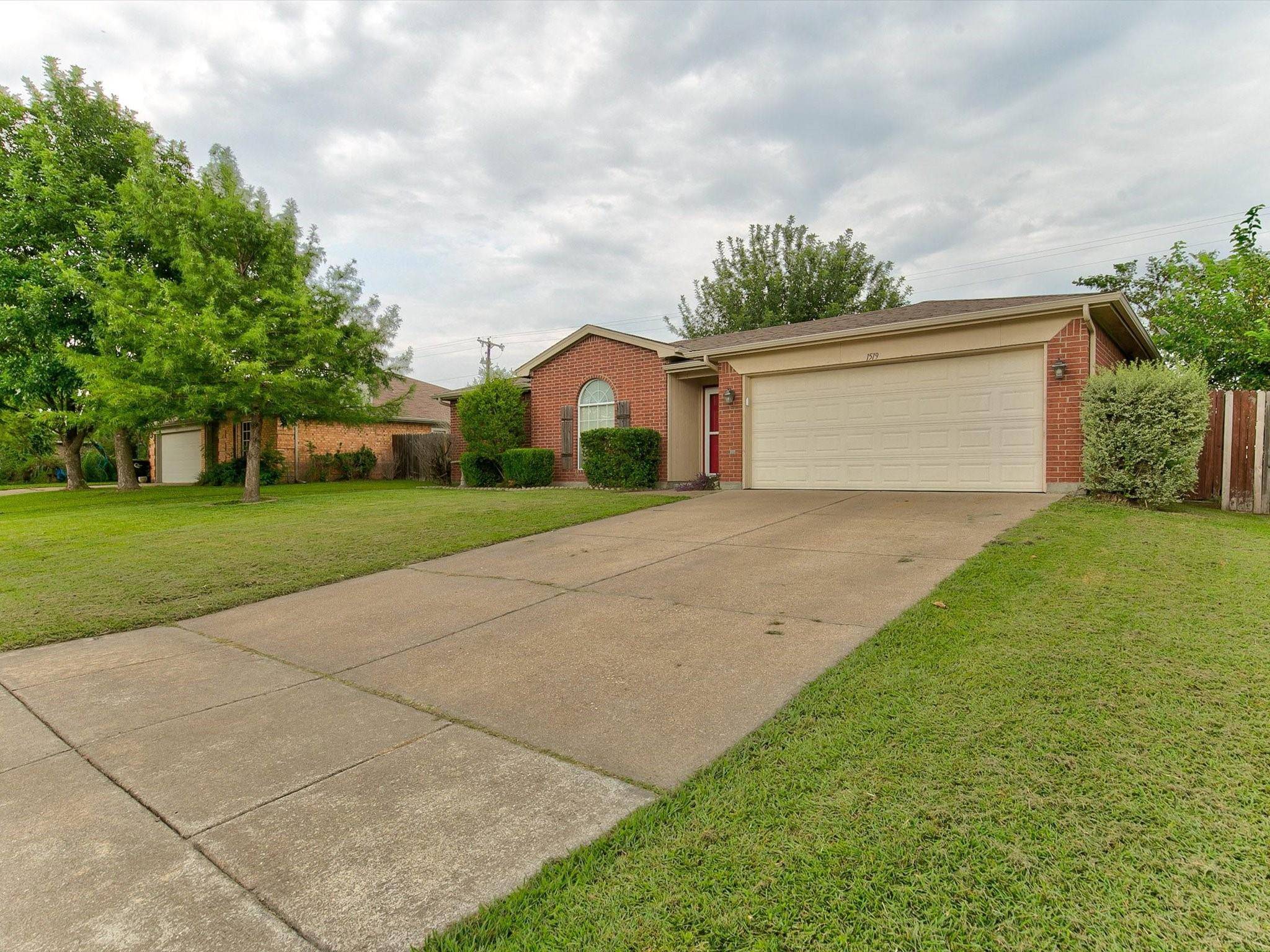 Cleburne, TX 76033,1519 Berry Drive