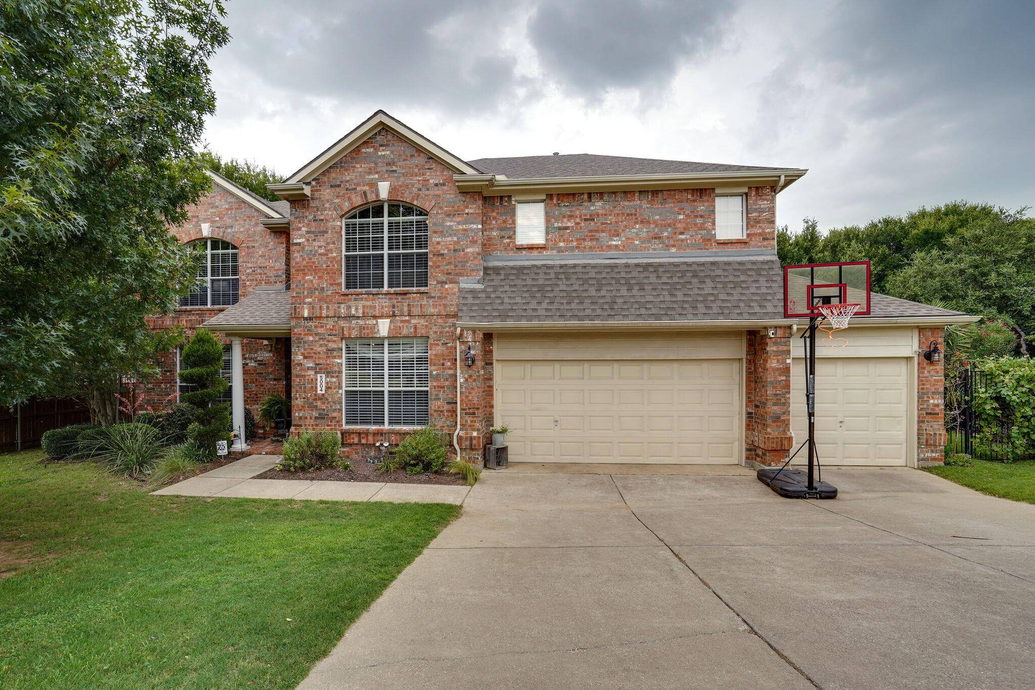 Flower Mound, TX 75028,5004 Water Oak Drive