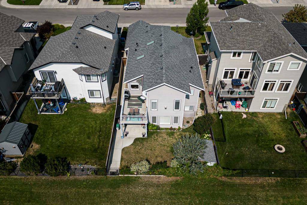 Lethbridge, AB T1J 5B5,294 Firelight CRES W