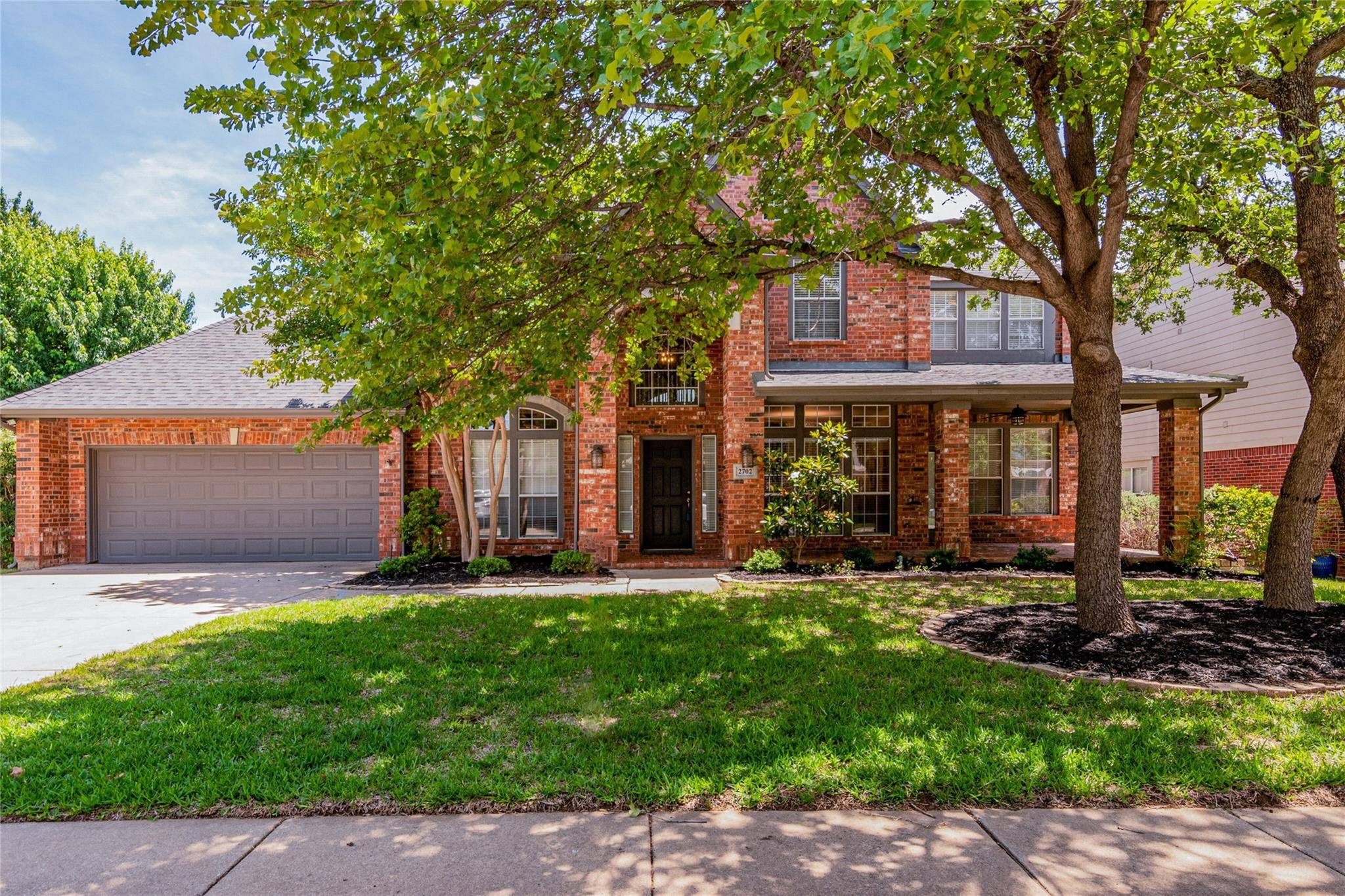 Grapevine, TX 76051,2702 Cliffwood Drive