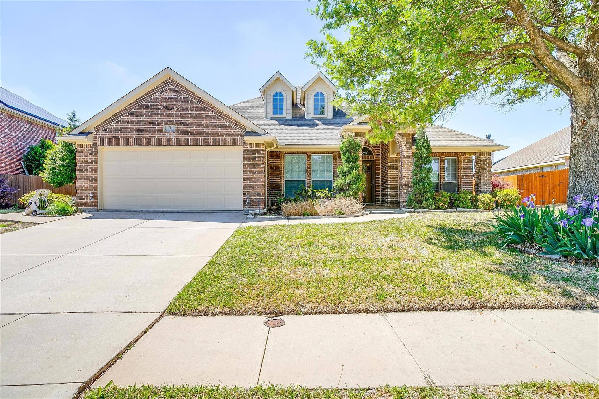 Edgecliff Village, TX 76134,7 Stonegate Drive