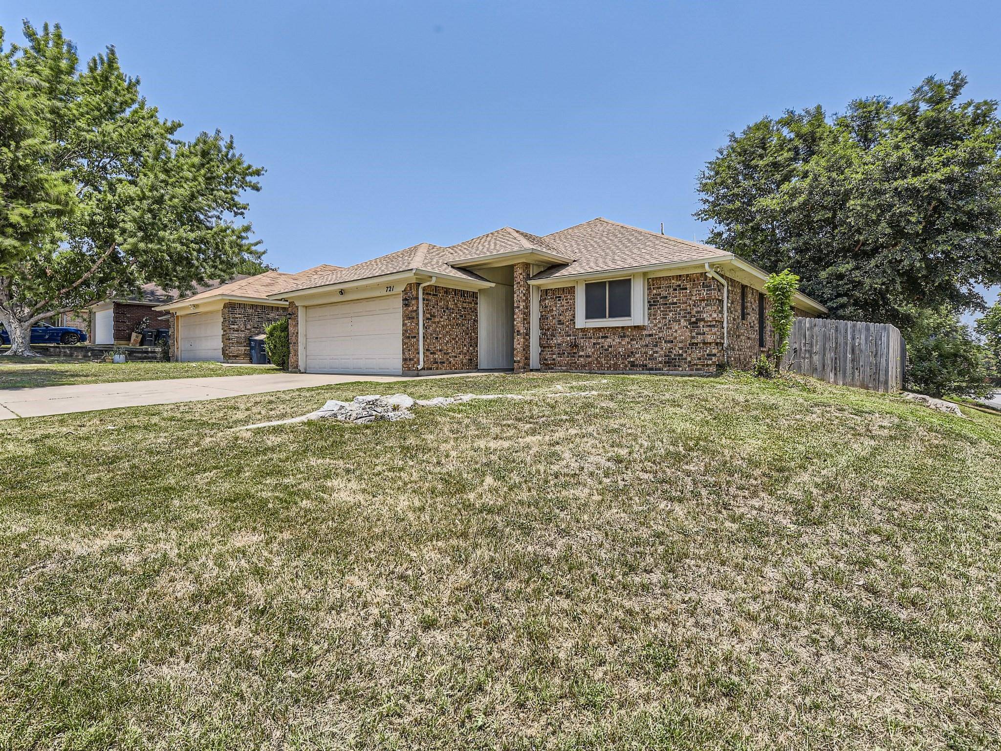 Fort Worth, TX 76120,721 Sandy Trail