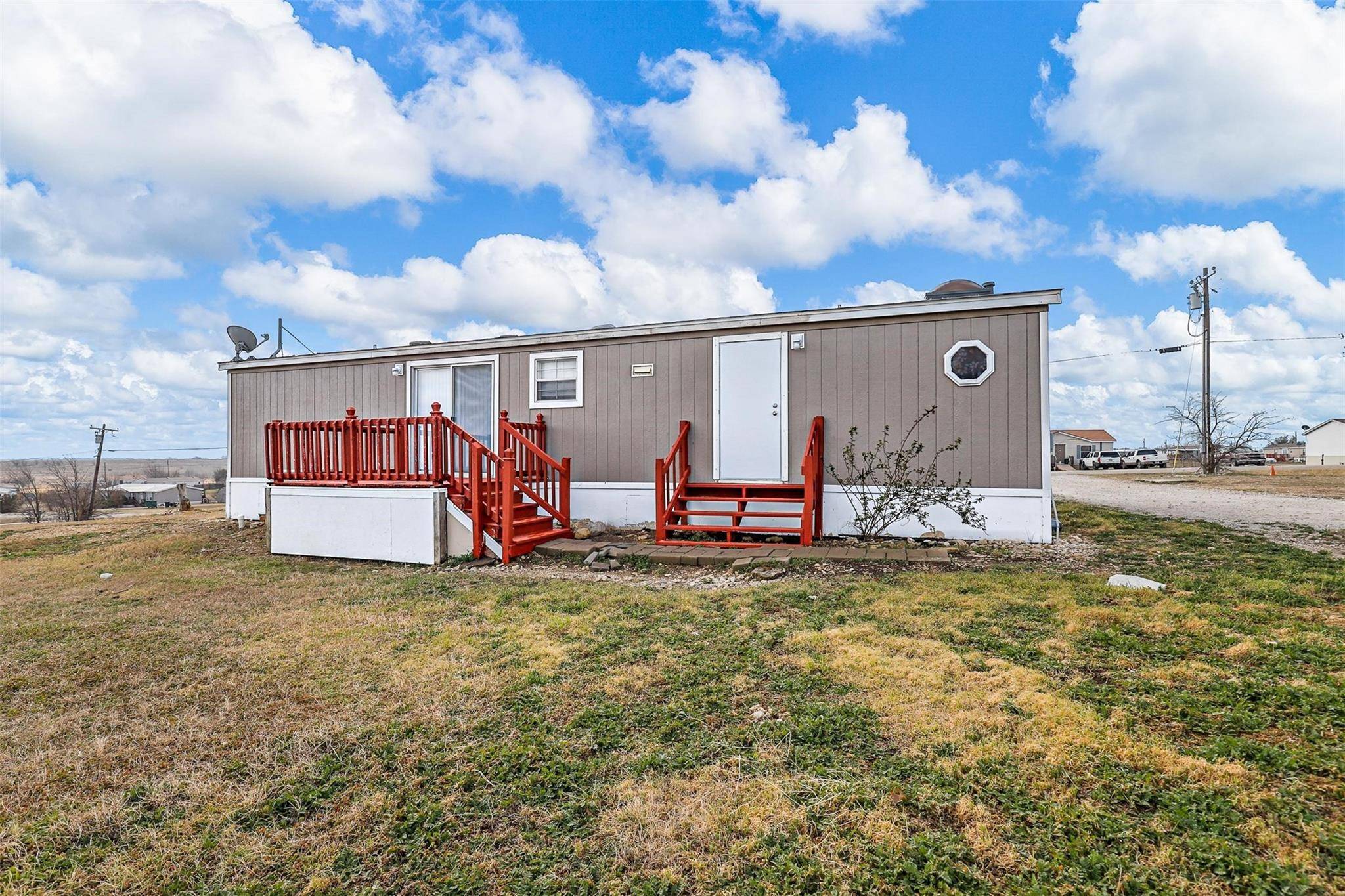 Joshua, TX 76058,5516 Texas Street