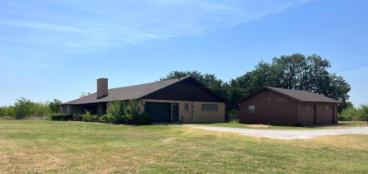 Axtell, TX 76624,1586 Riley Road