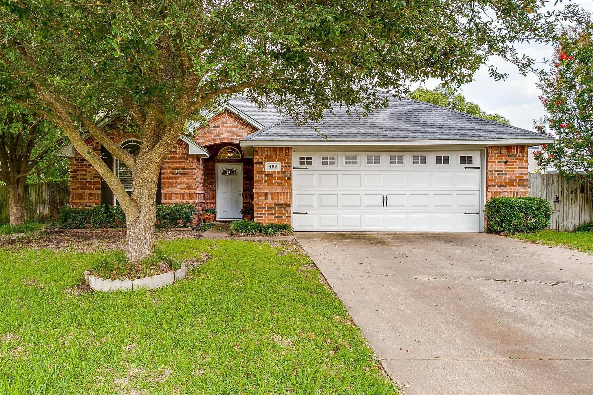 Red Oak, TX 75154,400 Tara Lane