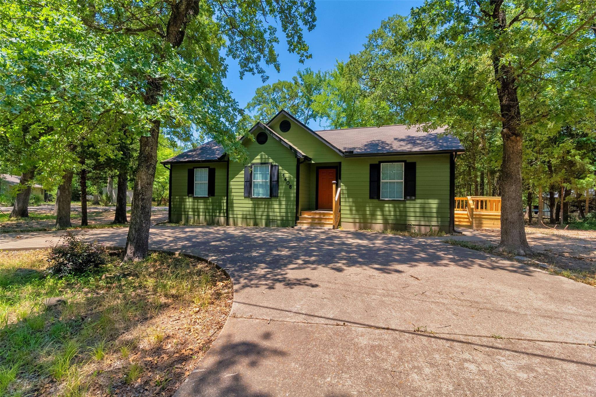 West Tawakoni, TX 75474,1408 Riverside Drive