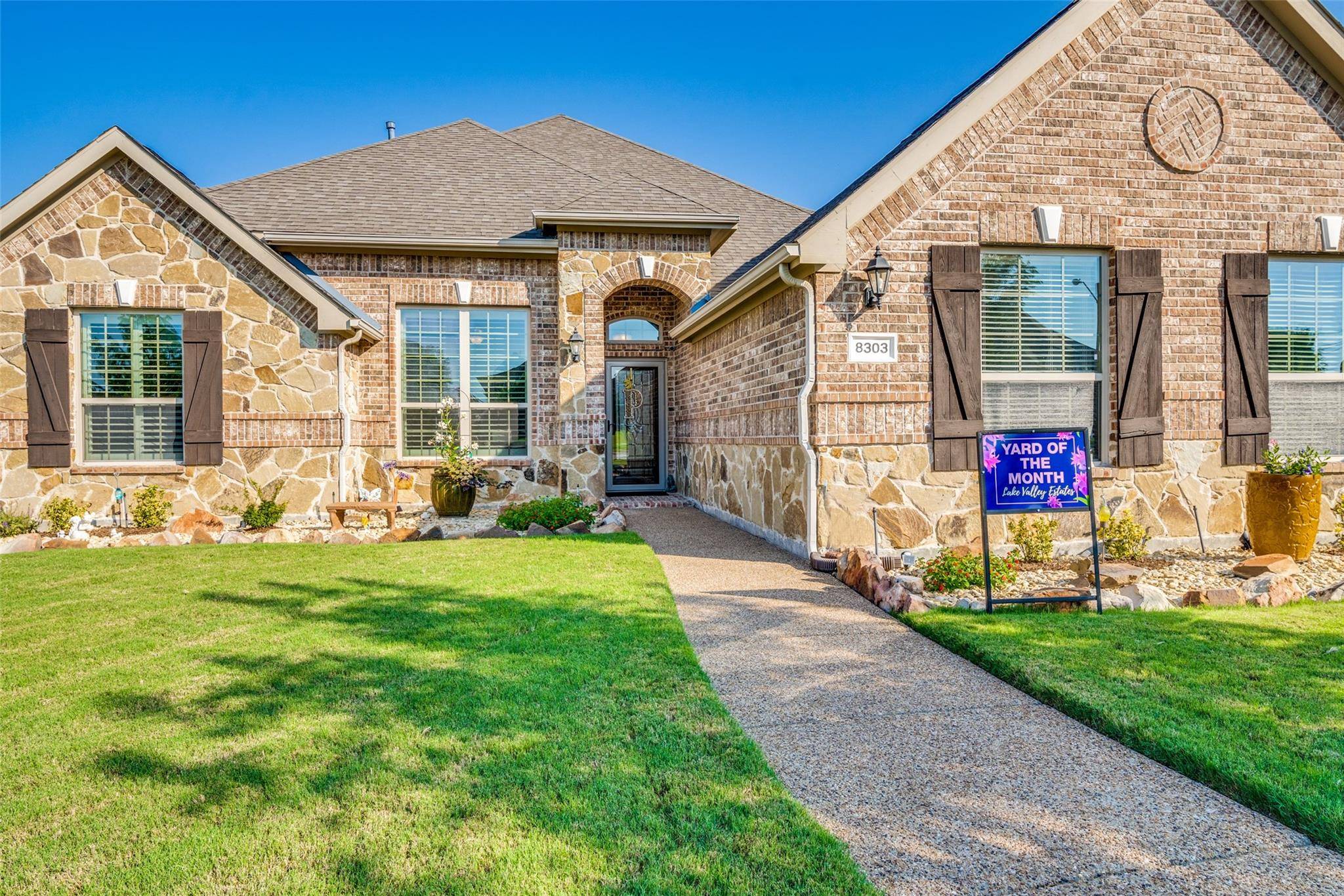 Rowlett, TX 75089,8303 Lake Valley Court