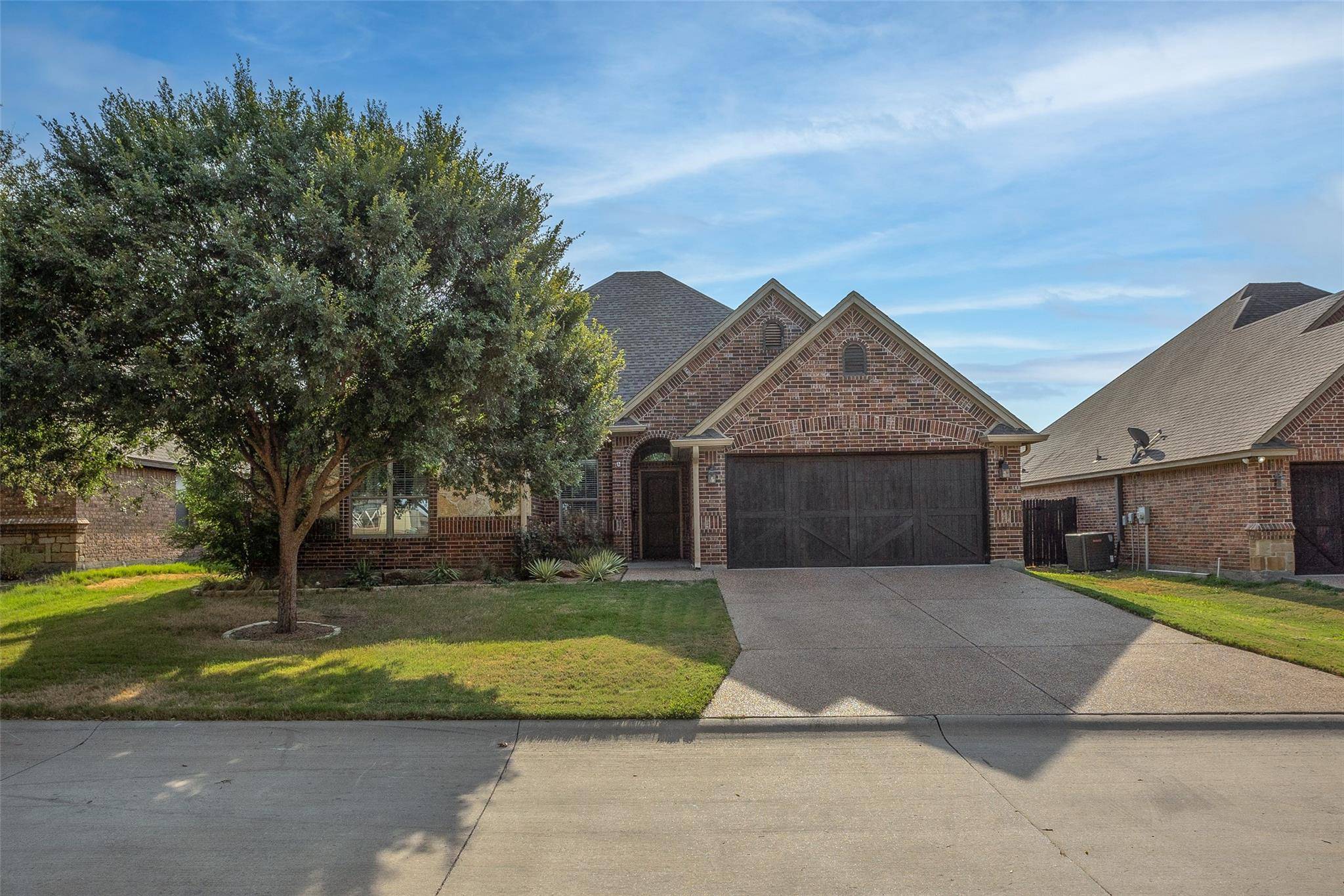 Willow Park, TX 76008,305 Bay Hill Drive