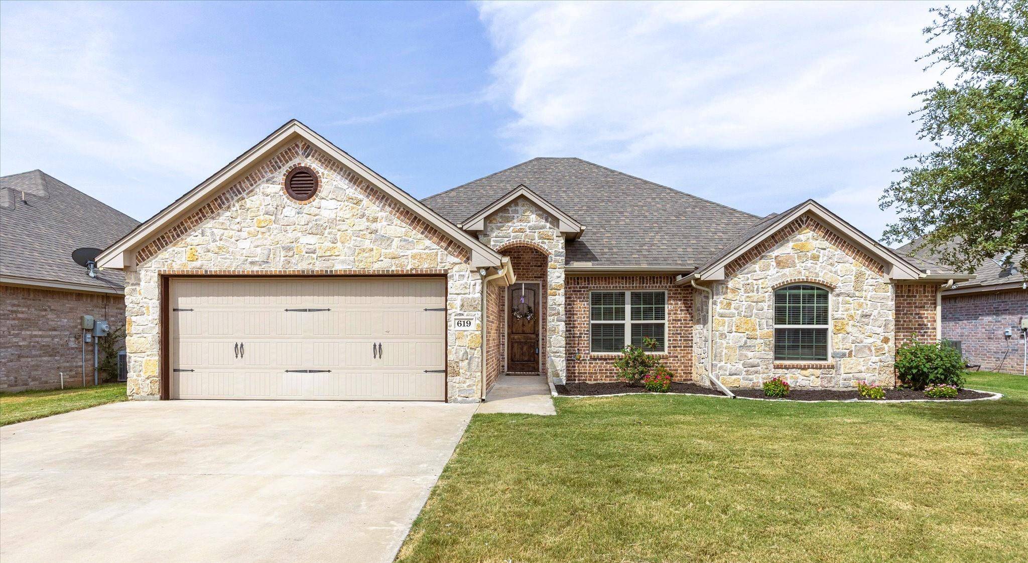 Granbury, TX 76049,619 Donna Circle