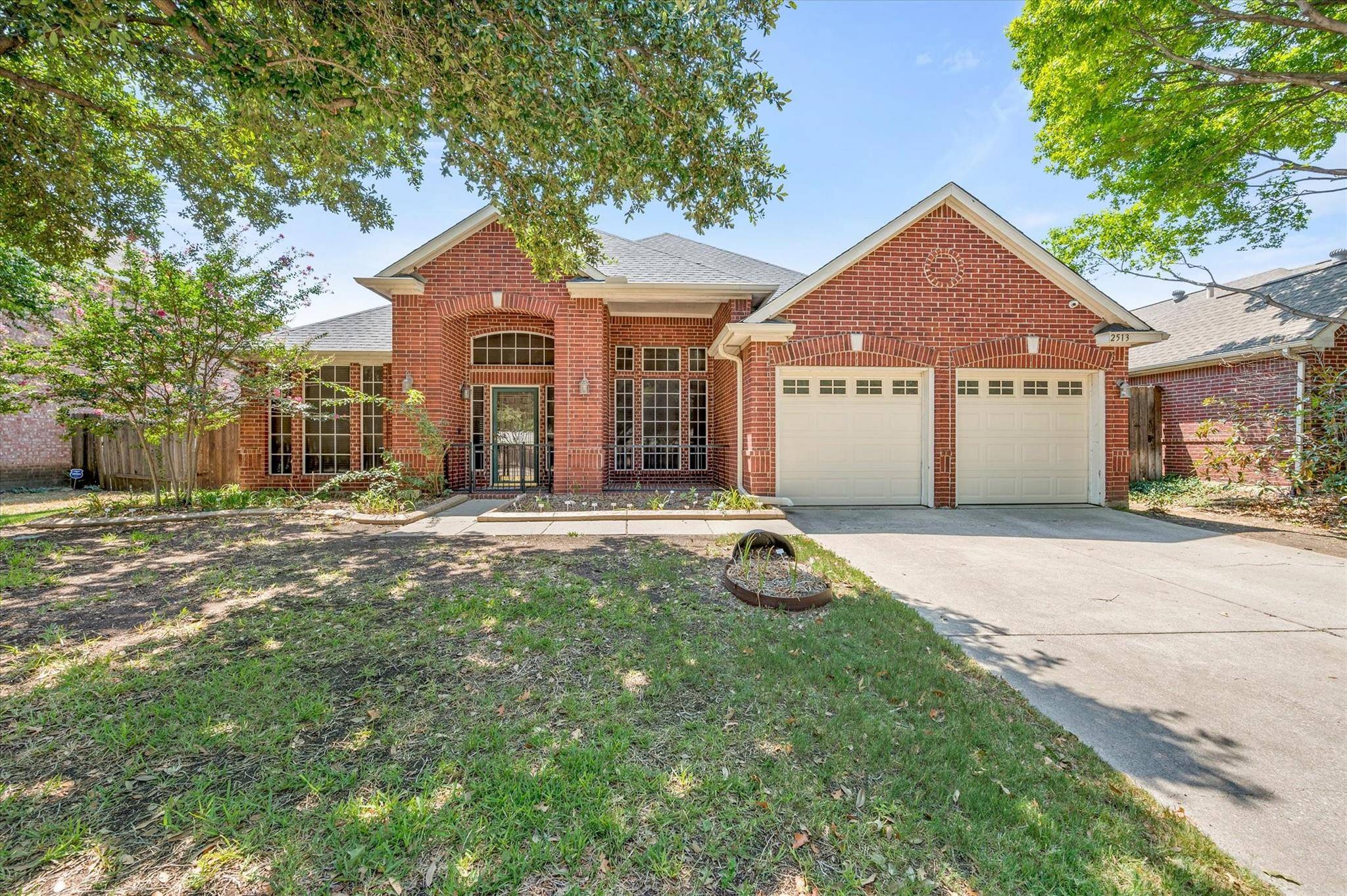 Flower Mound, TX 75022,2513 Magnolia Leaf Lane