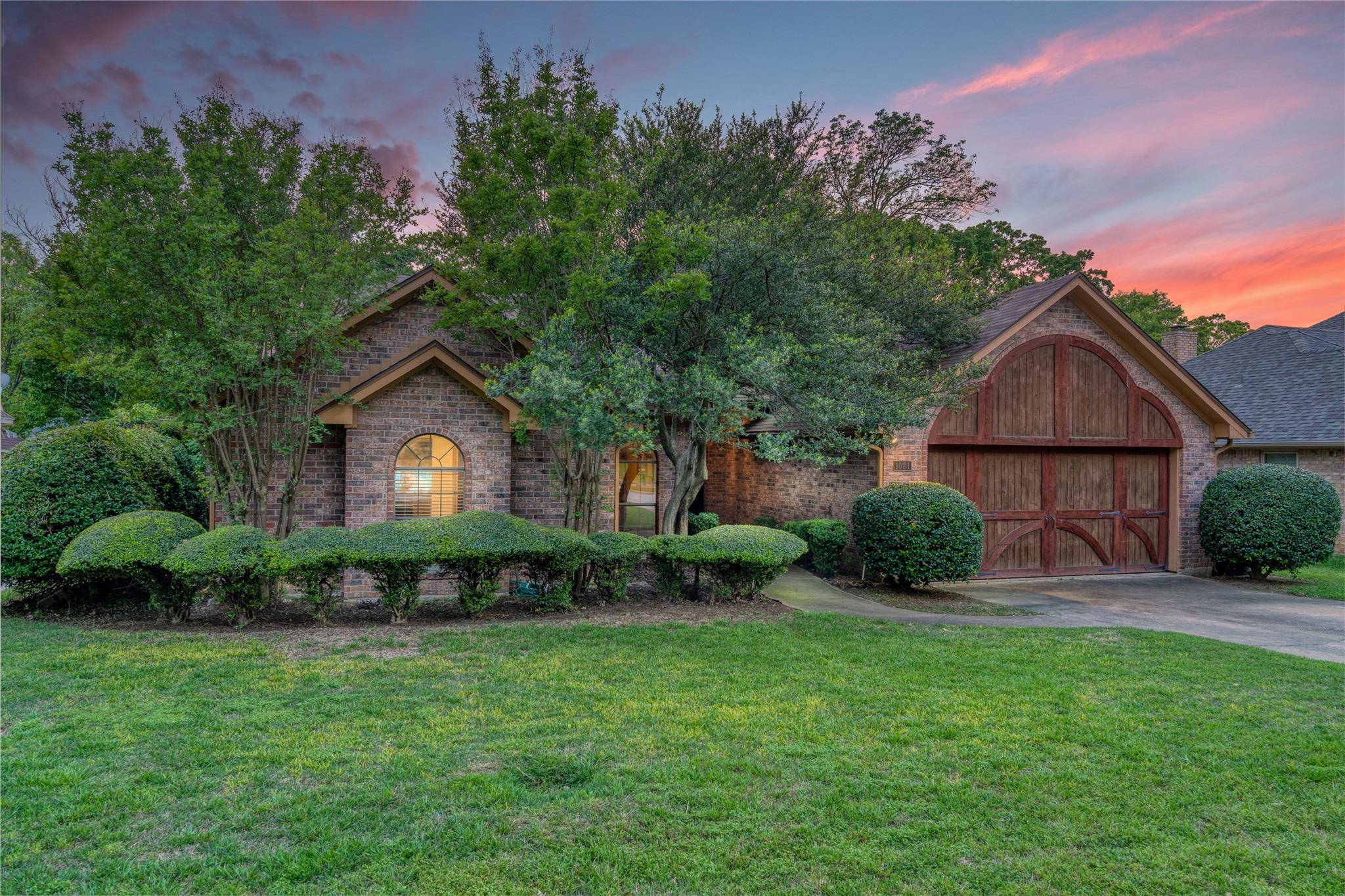 Grapevine, TX 76051,1021 S Aspenwood Drive