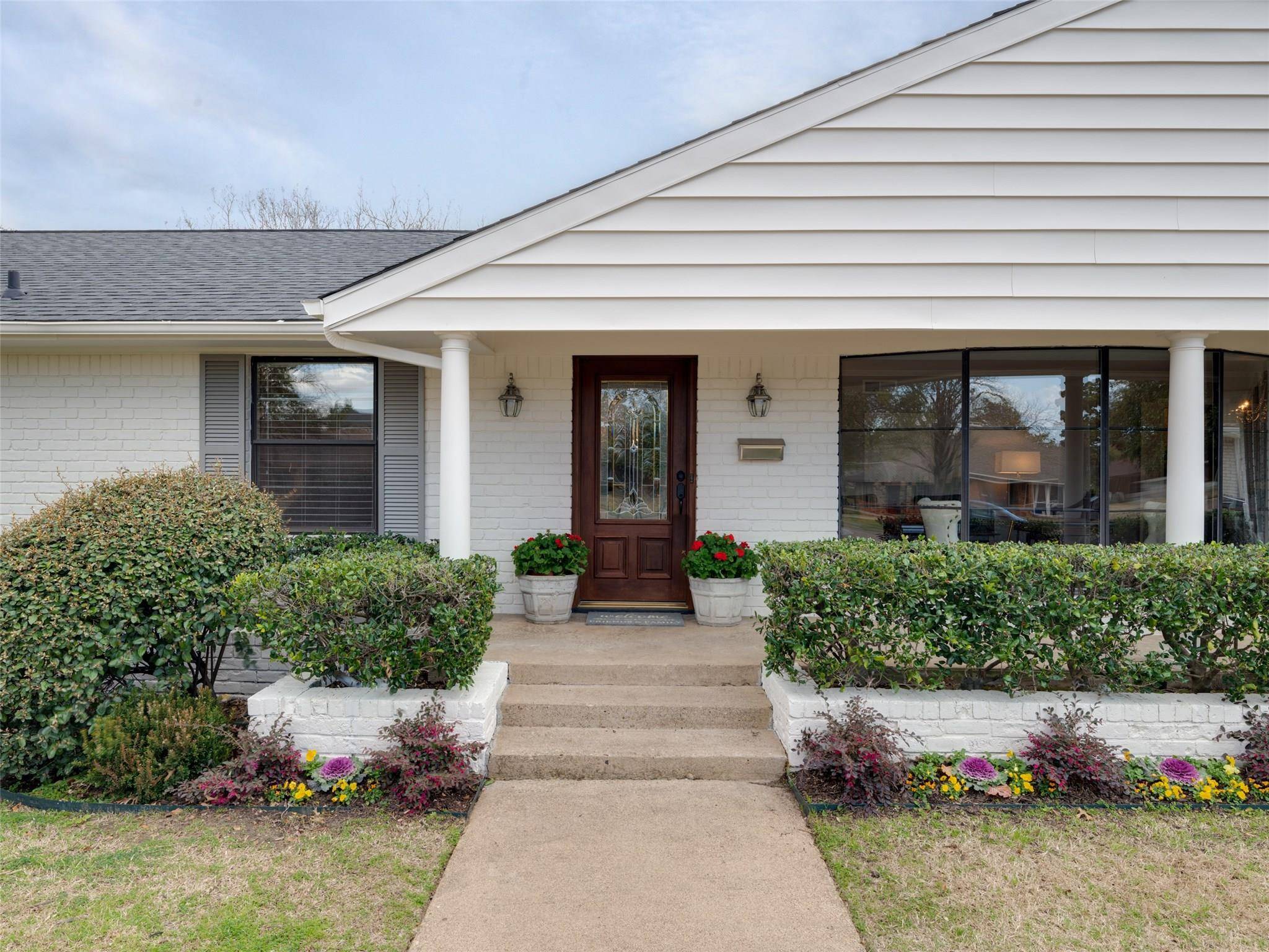 Dallas, TX 75244,4640 Willow Lane