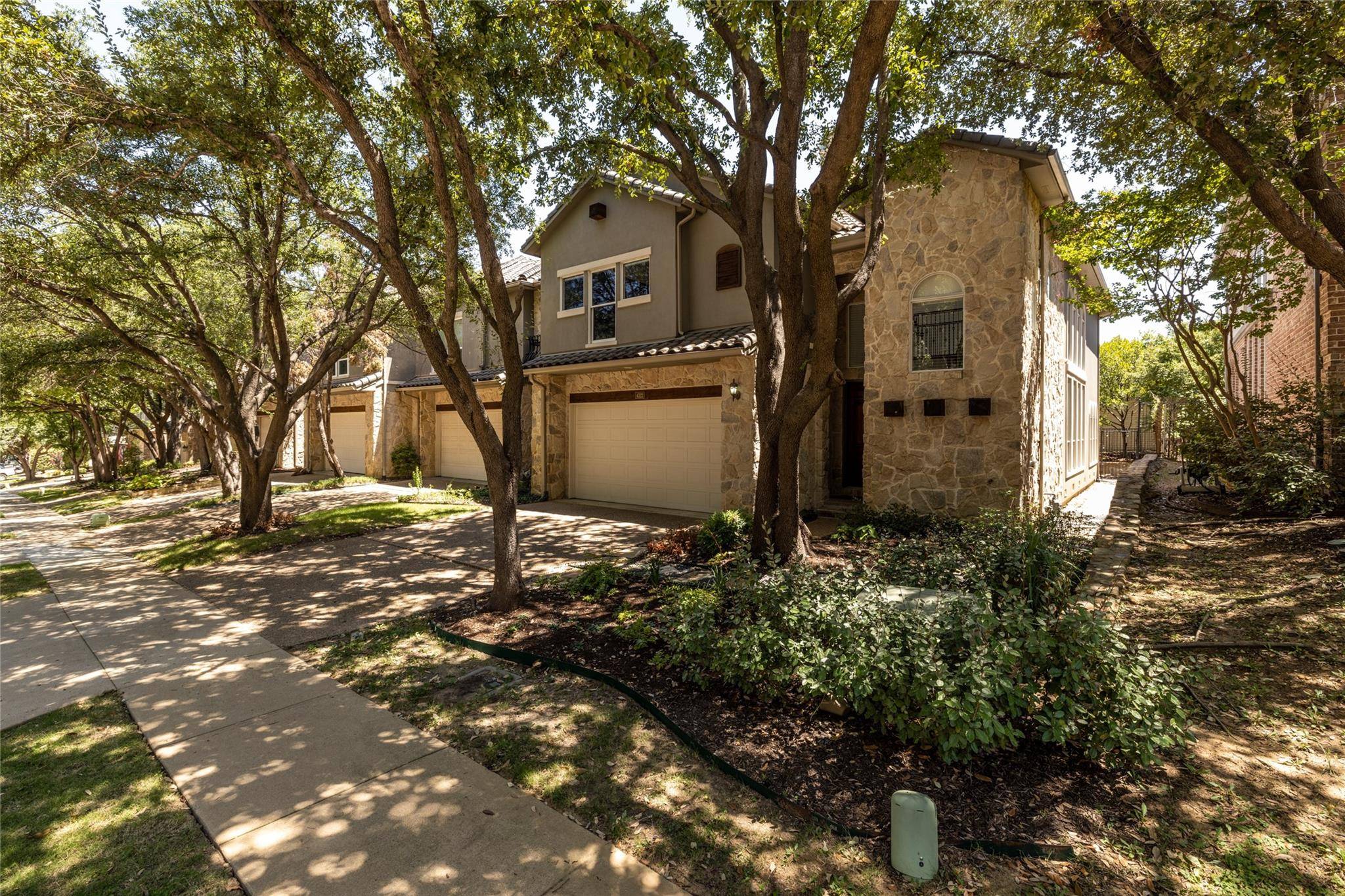 Irving, TX 75038,4322 Castle Rock Court