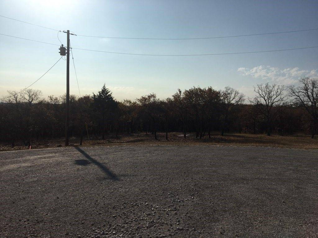 Bowie, TX 76230,1169 Bluffs Avenue