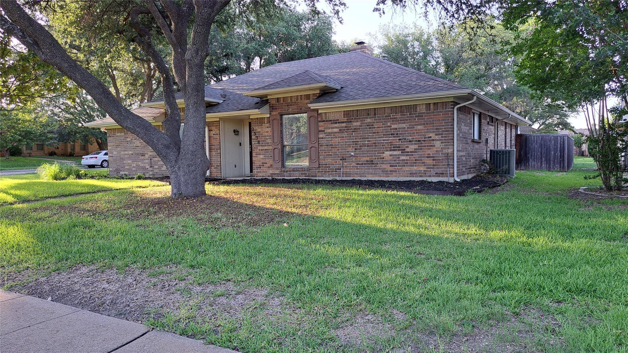 Richardson, TX 75082,2338 Woodglen Drive