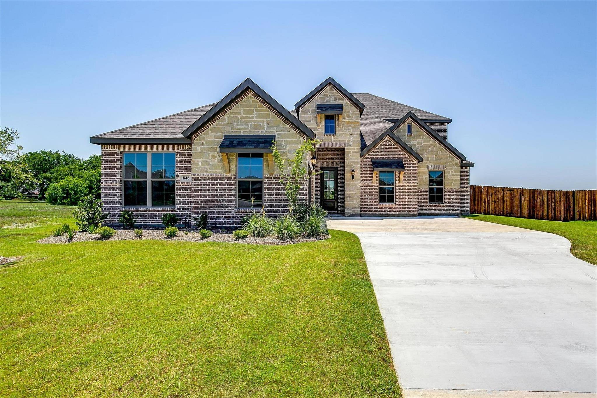 Midlothian, TX 76065,846 Deleon Drive