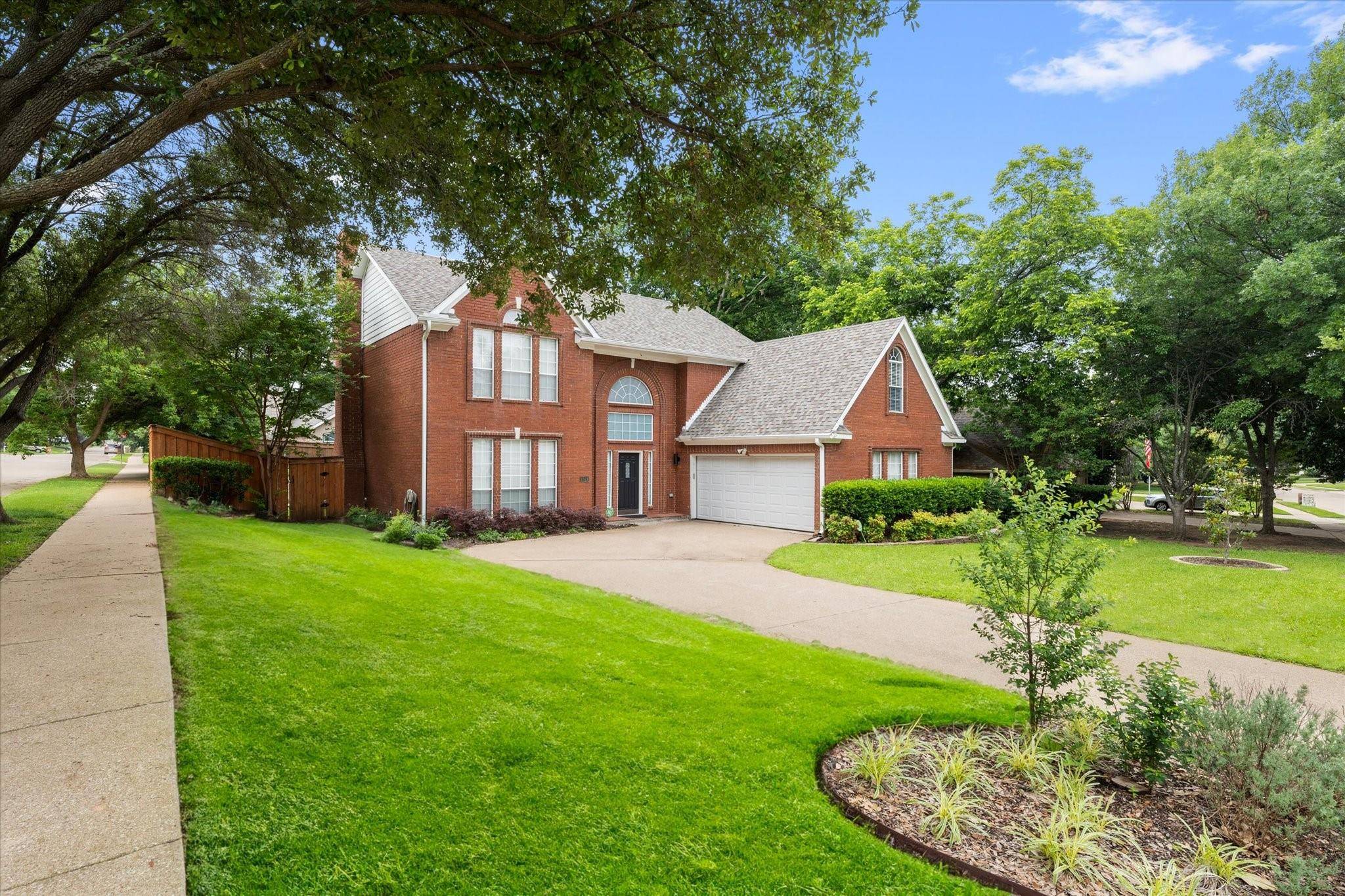 Grapevine, TX 76051,1801 Forestdale Drive