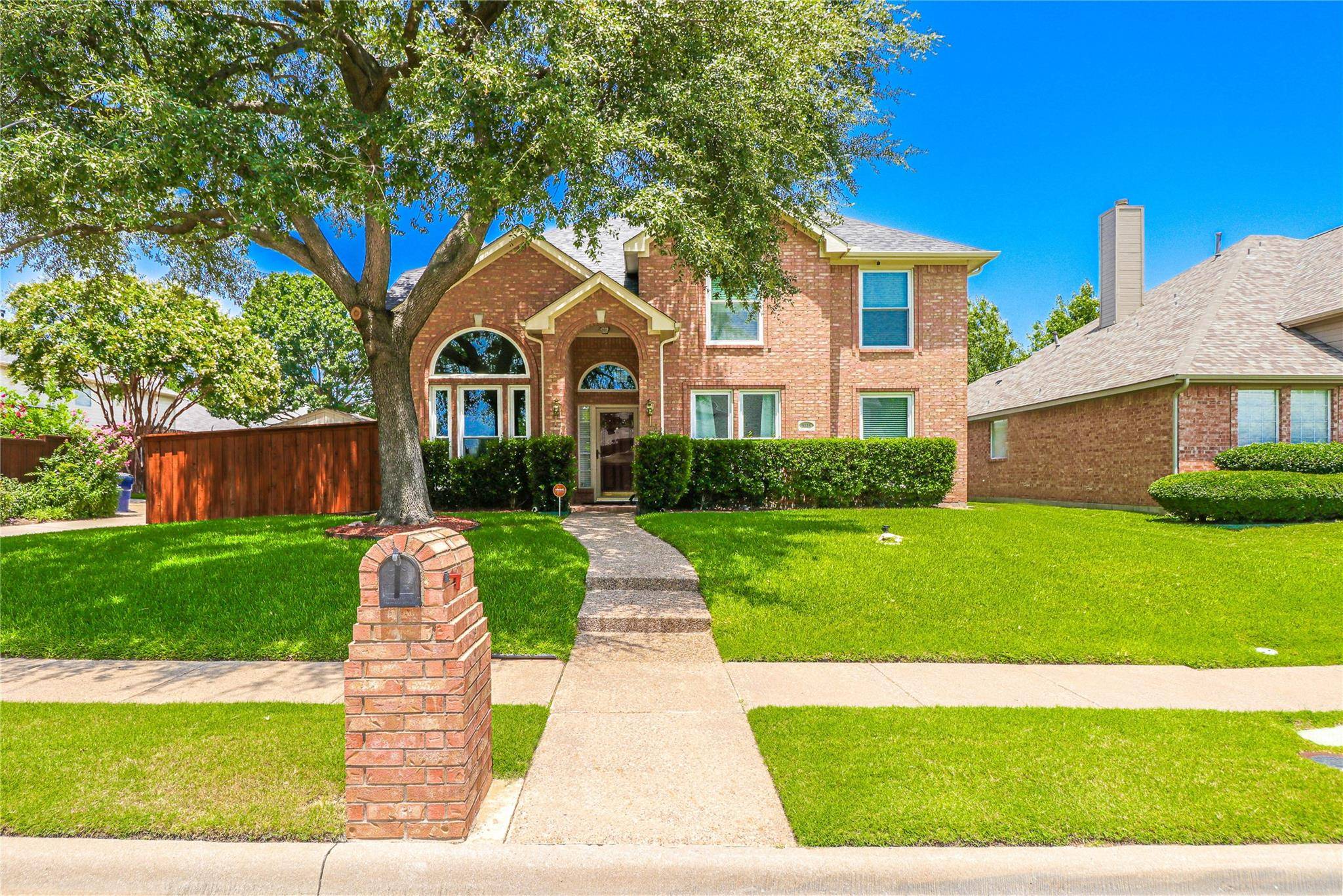 Frisco, TX 75035,9816 Max Lane