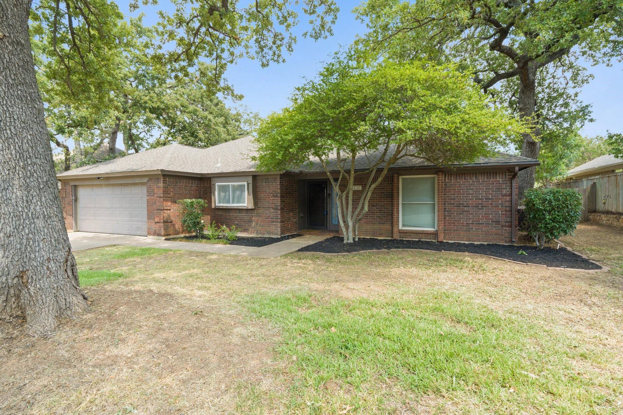 Bedford, TX 76021,3816 Ashford Drive