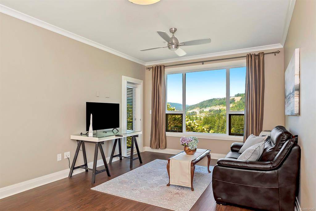 Langford, BC V9B 0M8,1145 Sikorsky Rd #305