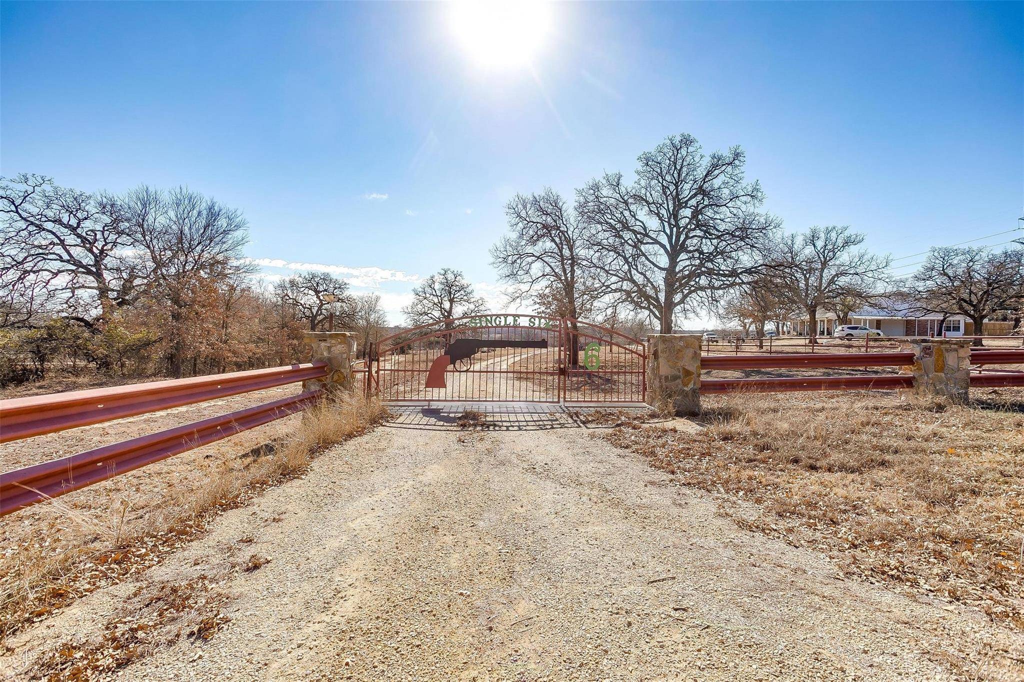 Paradise, TX 76073,821 County Rd 3585