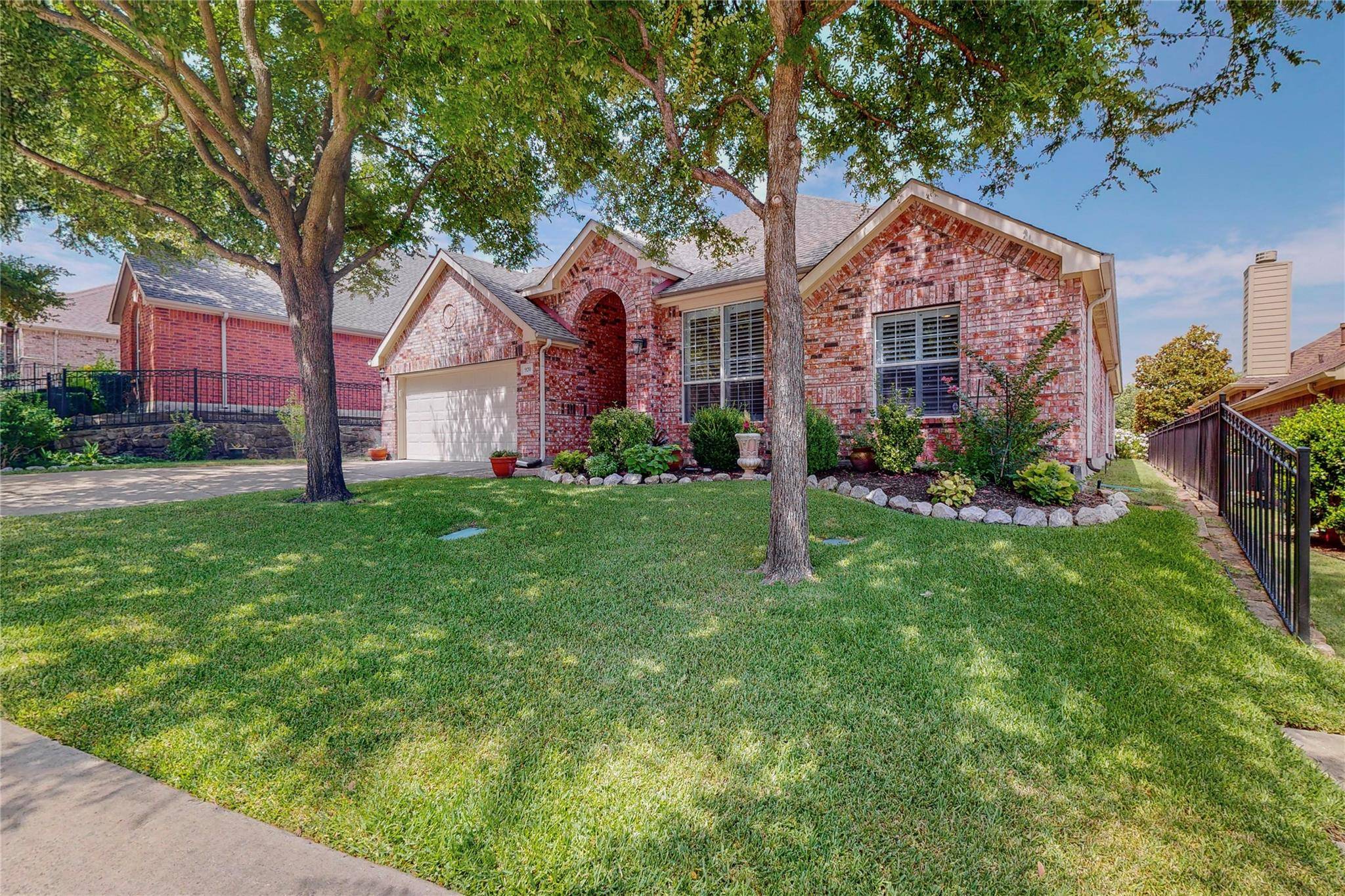 Fairview, TX 75069,920 Quarry Oaks Drive