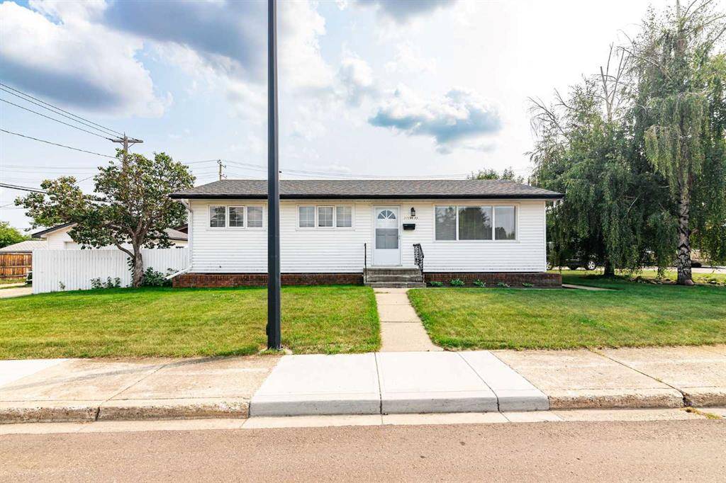 Red Deer, AB T4N 4Z1,3 Fern RD