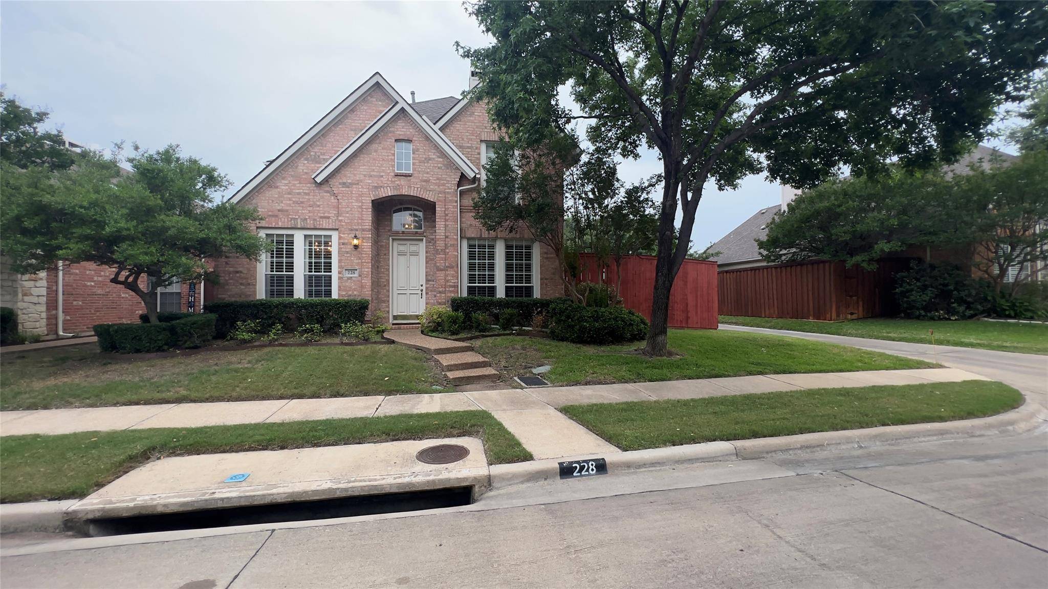 Irving, TX 75063,228 Heatherwood Drive