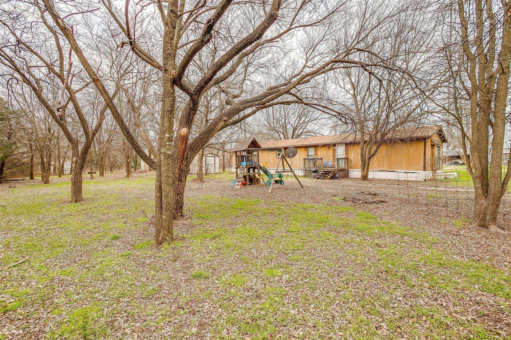 Lillian, TX 76061,8228 Jessen Street