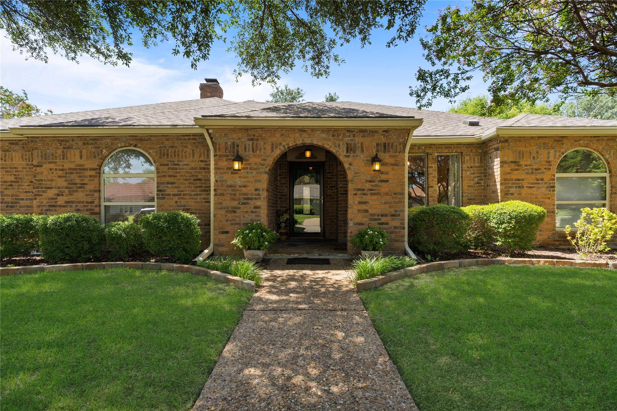 Plano, TX 75075,1904 Cherbourg Drive