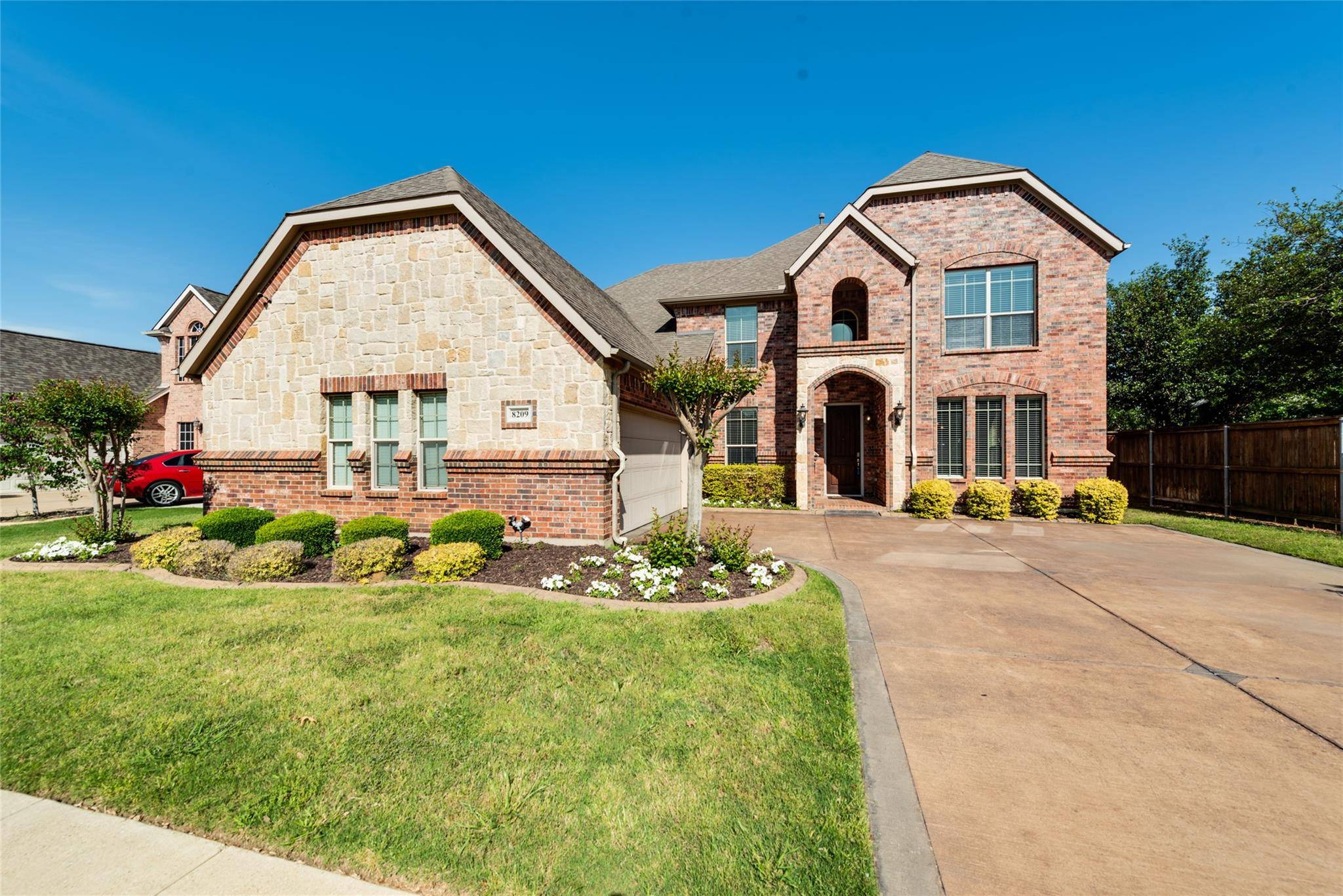 Arlington, TX 76001,8209 Wildrock Drive