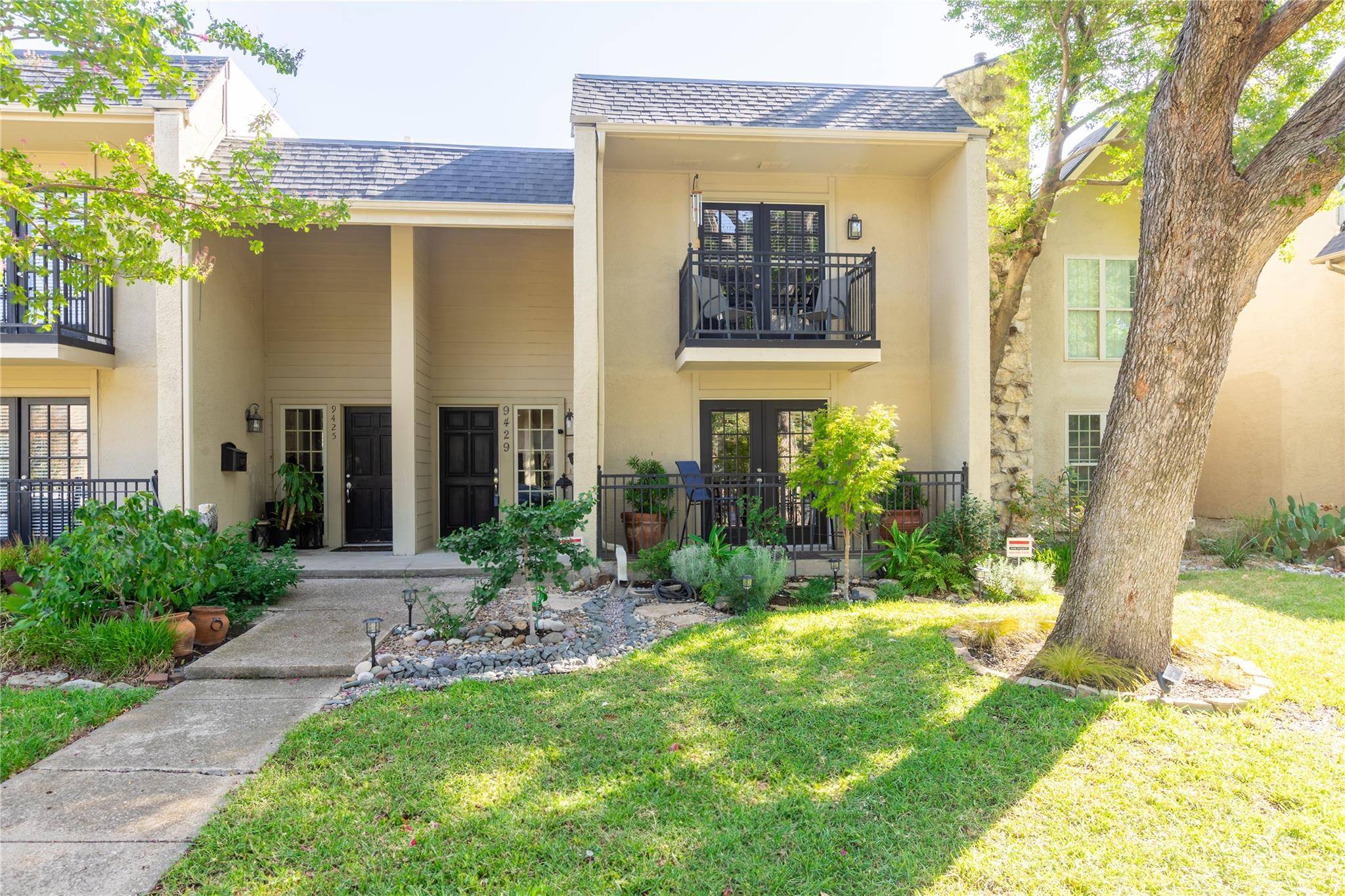 Dallas, TX 75243,9429 Timberleaf Drive